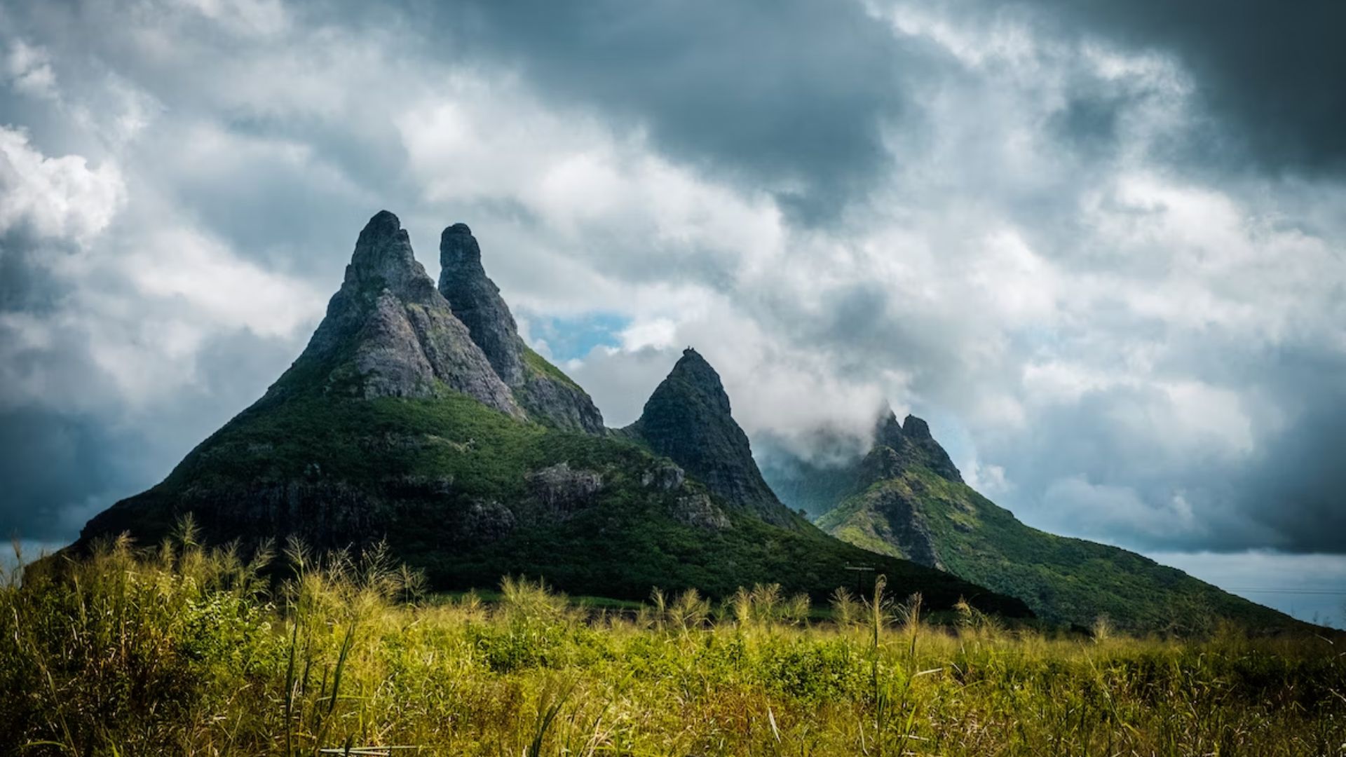 Mauritius Reopens Its Borders